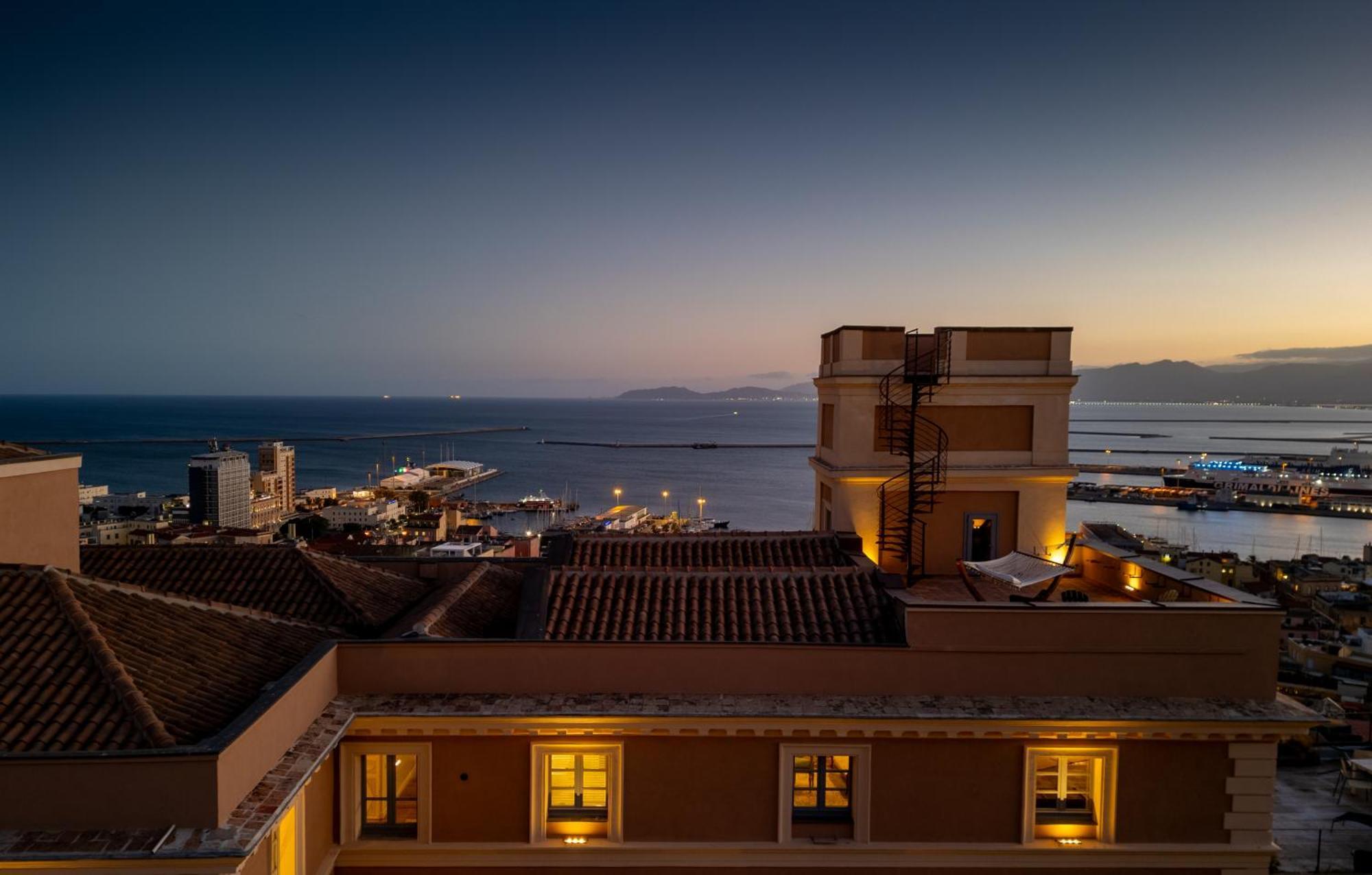 Palazzo Boyl 1840 Hotel Cagliari Ngoại thất bức ảnh