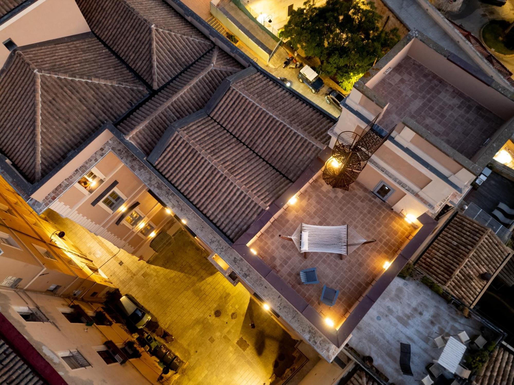 Palazzo Boyl 1840 Hotel Cagliari Ngoại thất bức ảnh