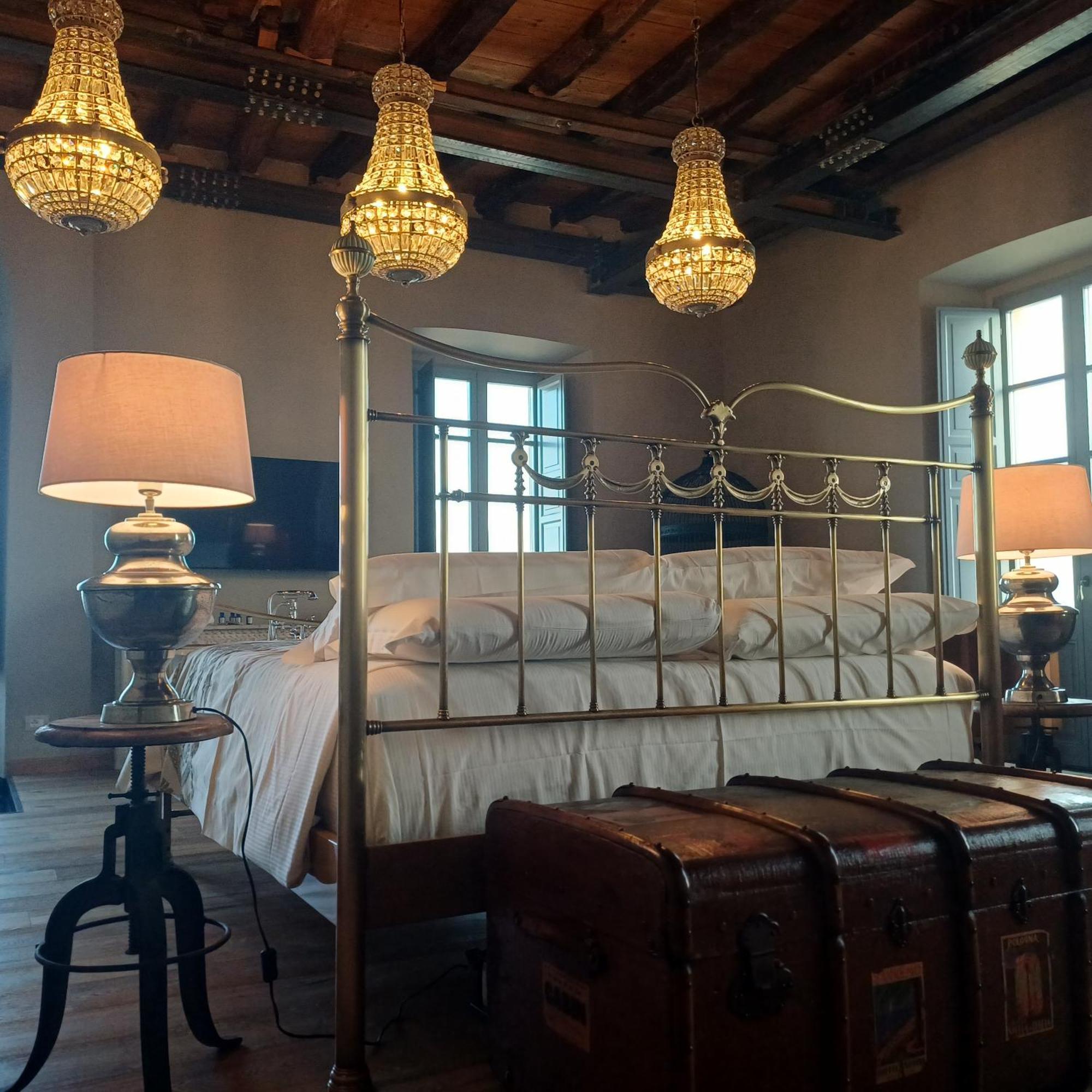 Palazzo Boyl 1840 Hotel Cagliari Ngoại thất bức ảnh