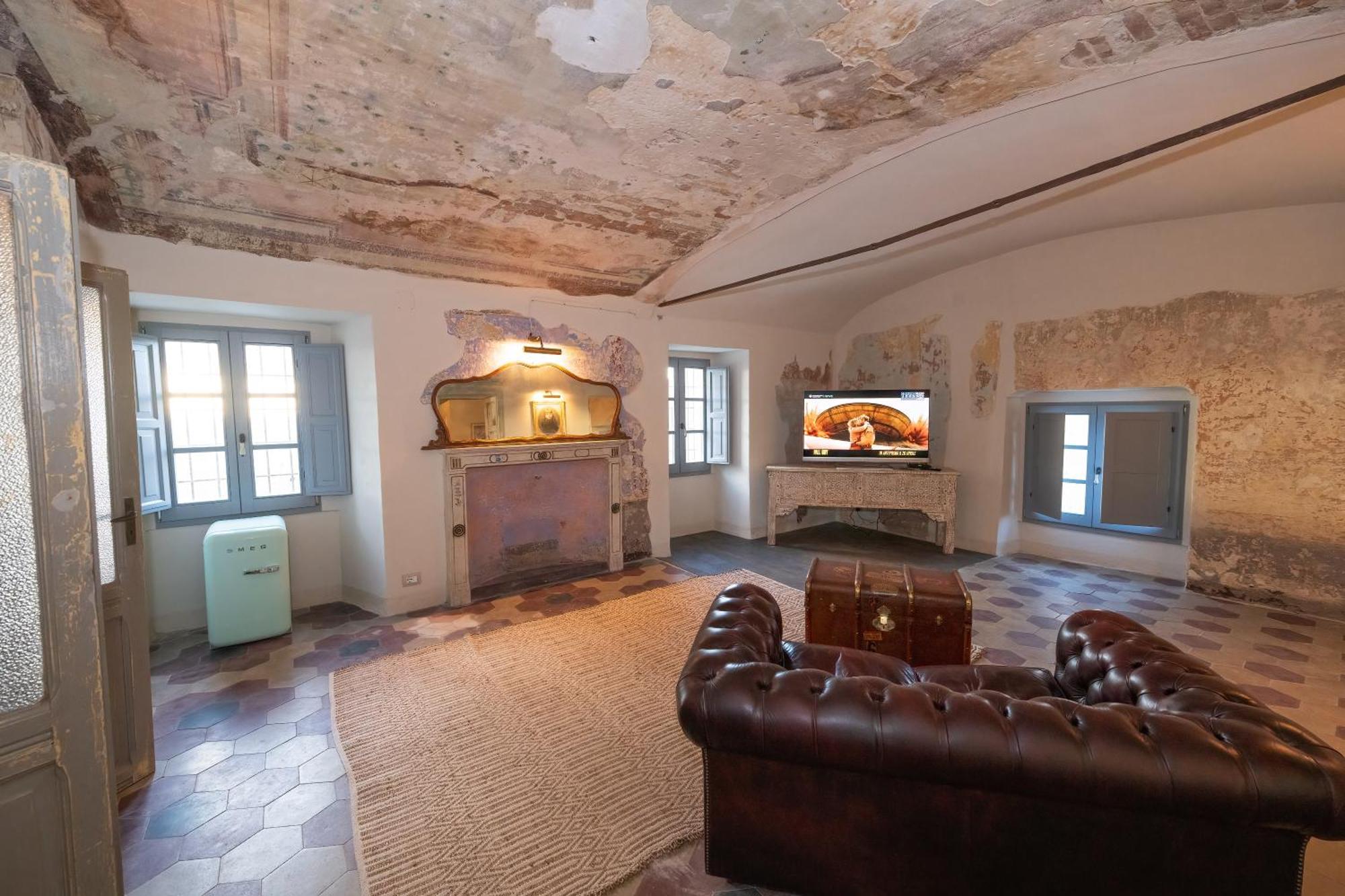 Palazzo Boyl 1840 Hotel Cagliari Ngoại thất bức ảnh