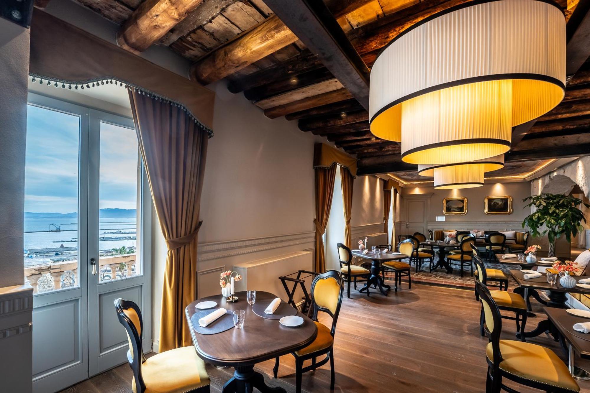 Palazzo Boyl 1840 Hotel Cagliari Ngoại thất bức ảnh