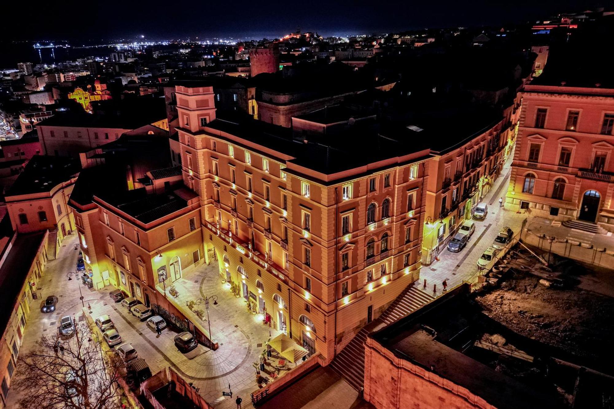 Palazzo Boyl 1840 Hotel Cagliari Ngoại thất bức ảnh